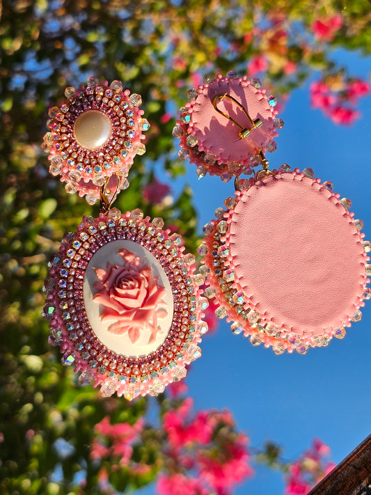 Pink Rose Cameo 🌹
